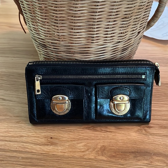 Marc Jacobs couture wallet - Picture 2 of 4